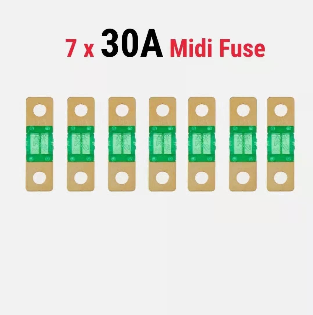 Seven 30A Midi fuses on a white background with text indicating quantity and rating.